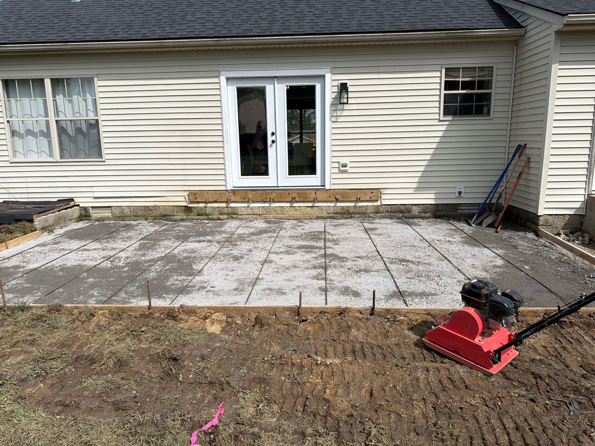 Gallery photos for Old Deck Removed and Replaced With a Clean Concrete Patio: Image #5
