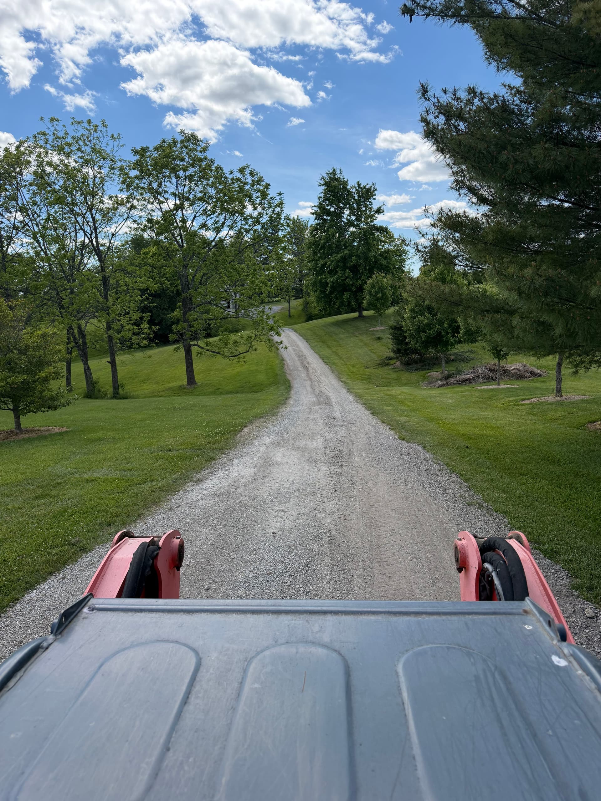 Gallery photos for Gravel Driveway Cleanup and Finish Grading Done Right: Image #1
