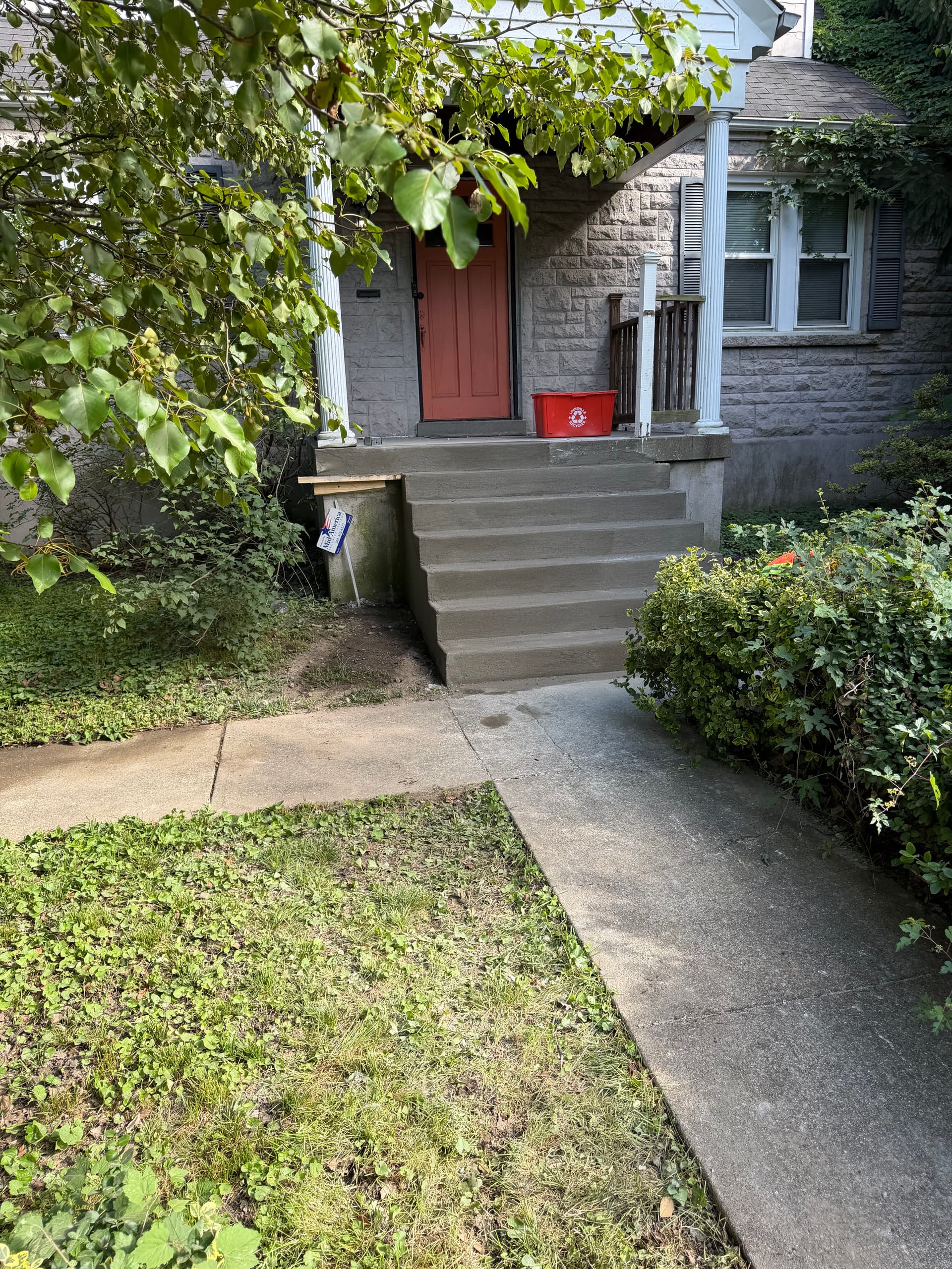 Gallery photos for Front Staircase Rebuild Done Right - No More Patching: Image #1